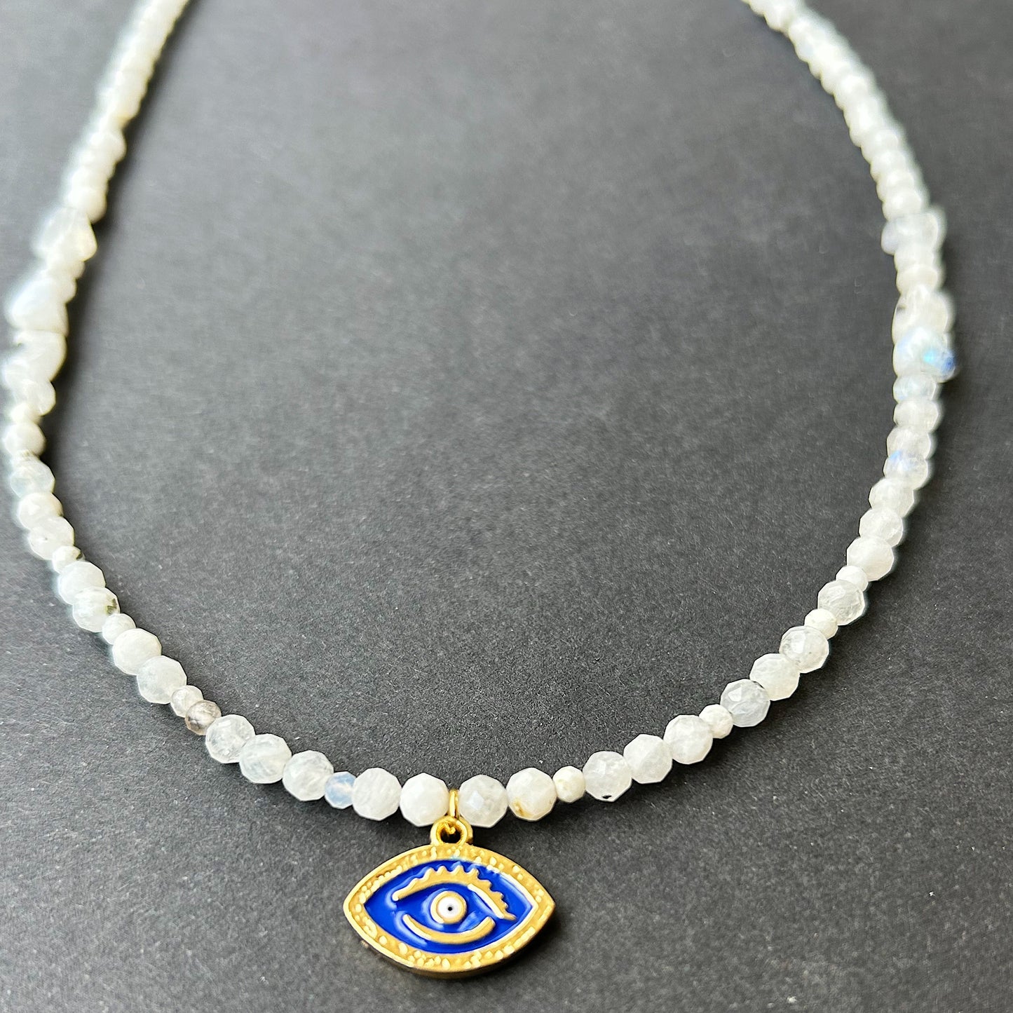Lunar Gaze Necklace - Moonstone