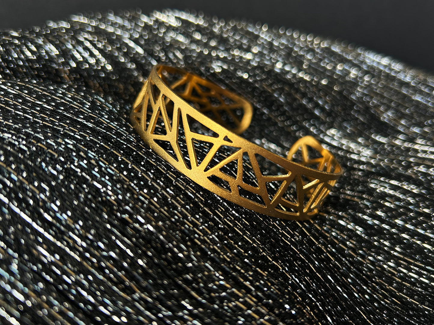 Solaris Geometric Cuff