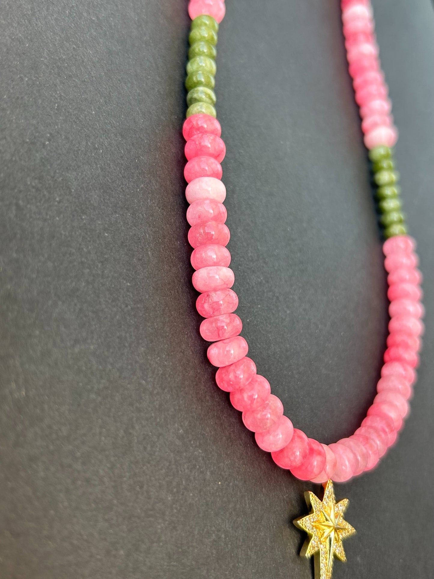 Lush Aura - Pink & green Jade
