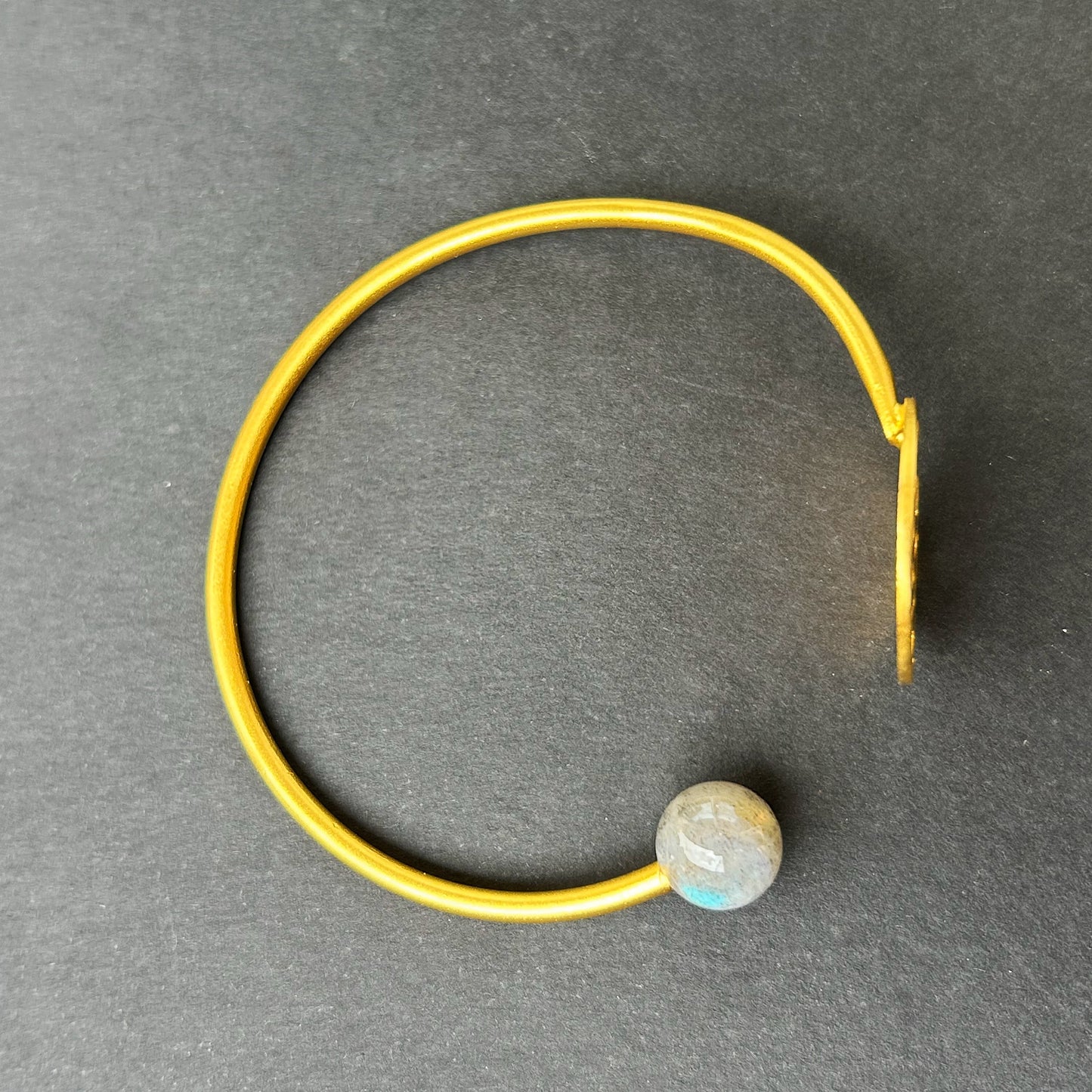 Lucid Dream Slim Bangle - Labradorite (10mm)