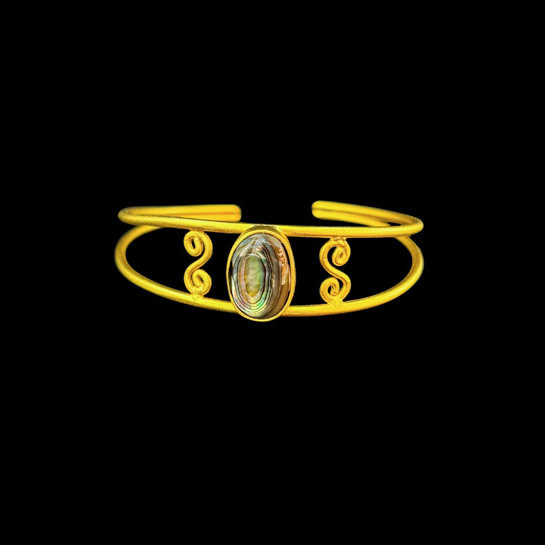 The Oasis Sun Cuff