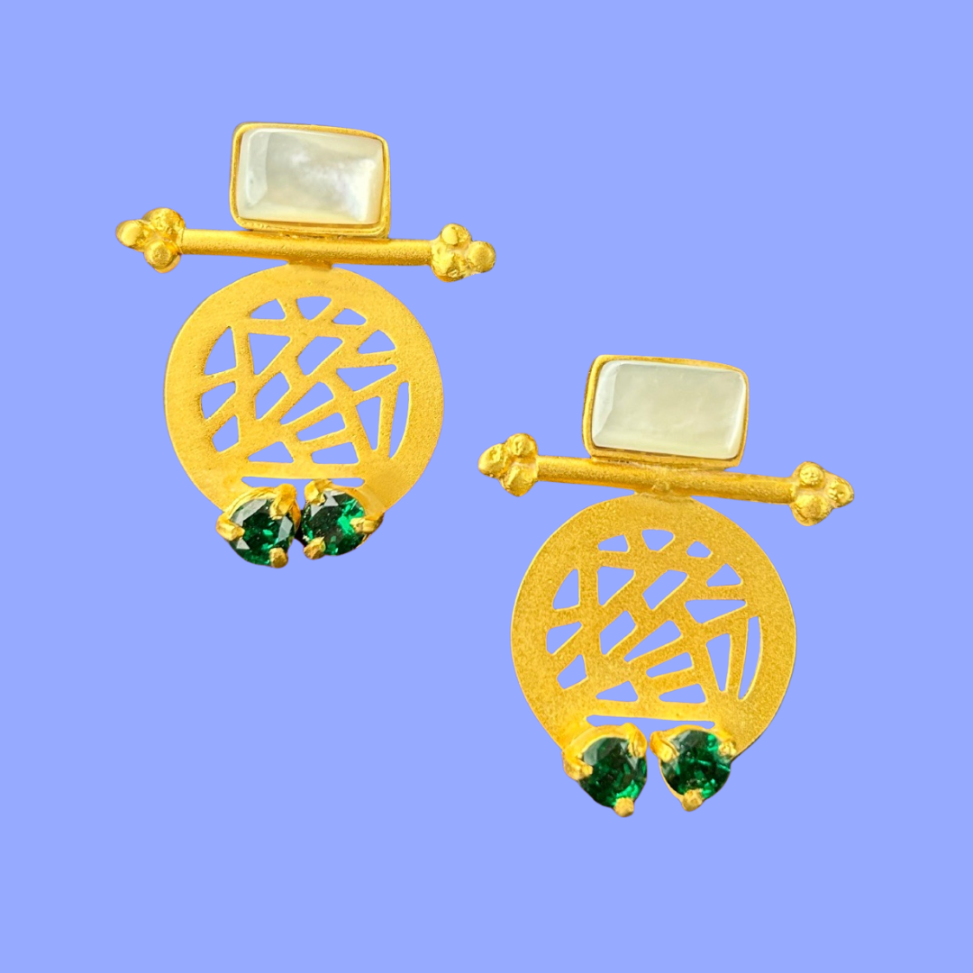 Maria Earrings in Green Emerald
