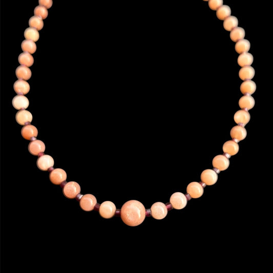 High-Grade Natural Sunstone & Garnet gemstones - Energy: Magnetism