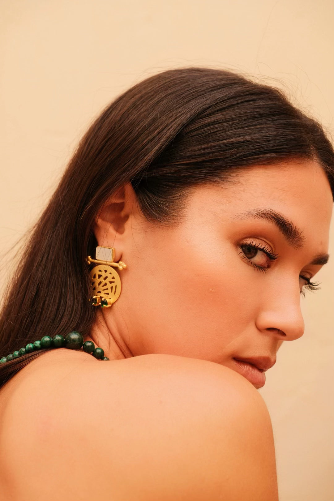 Maria Earrings in Green Emerald