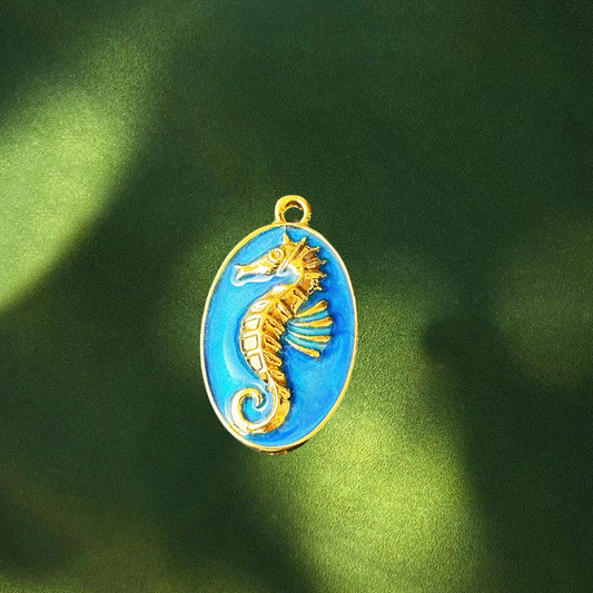 Turquoise seahorse